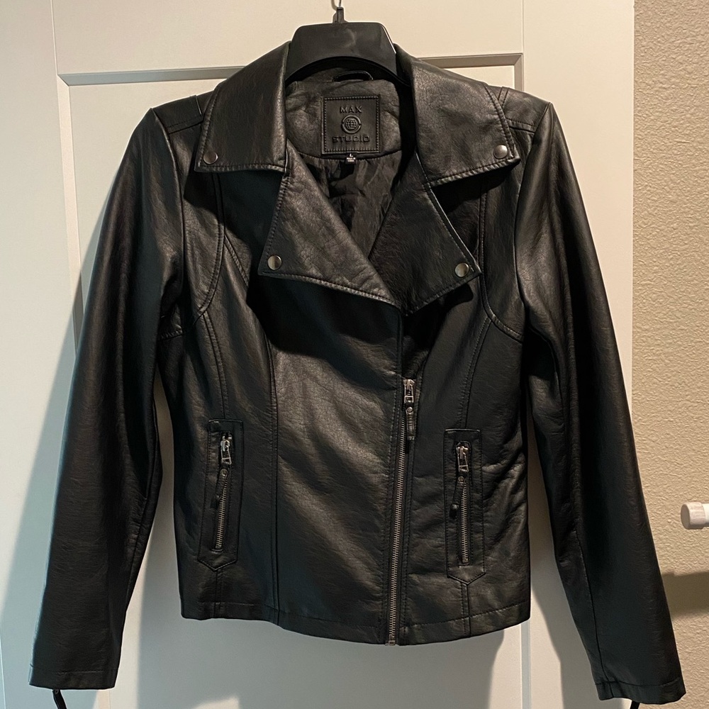 Max Studio women’s faux leather jacket